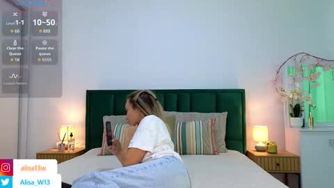 Alisa online show from September 11, 2025, 9:20 am