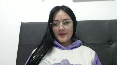 Snapshot of alisha_9997 chatting on October 12, 2025, 11:59 pm alisha_9997 online show from October 12, 2025, 11:59 pm