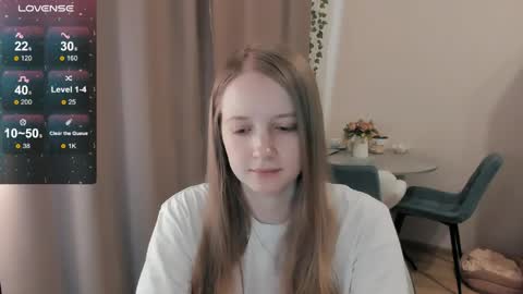Snapshot of alisha_ley chatting on June 8, 2026, 10:26 am Alya online show from June 8, 2026, 10:26 am