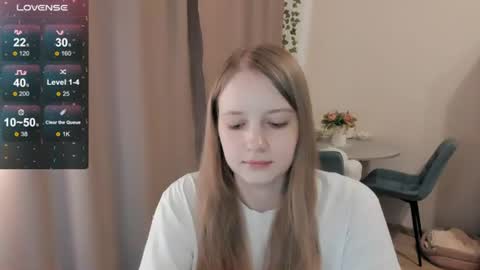 Snapshot of alisha_ley chatting on June 24, 2026, 3:11 pm Alya online show from June 24, 2026, 3:11 pm