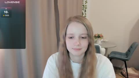 Snapshot of alisha_ley chatting on June 27, 2026, 5:29 pm Alya online show from June 27, 2026, 5:29 pm