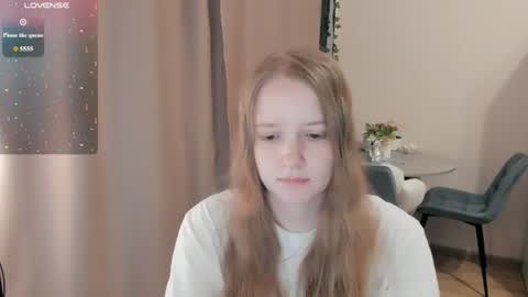 Snapshot of alisha_ley chatting on July 15, 2026, 7:35 am Alya online show from July 15, 2026, 7:35 am
