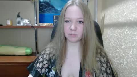 alisha_xi online show from January 9, 2026, 12:52 pm