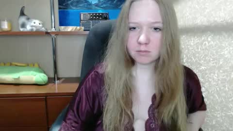 alisha_xi online show from January 12, 2026, 4:45 pm