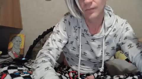 Alisha online show from November 4, 2025, 4:55 am