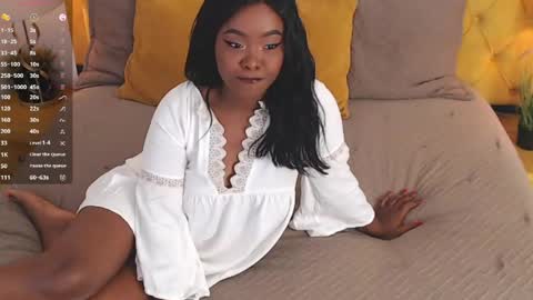 Snapshot of alishaweir chatting on May 31, 2026, 5:31 pm Luna online show from May 31, 2026, 5:31 pm