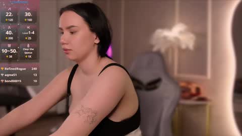 Alisia online show from February 21, 2025, 10:17 am