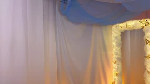 Alisia online show from January 20, 2025, 7:15 am