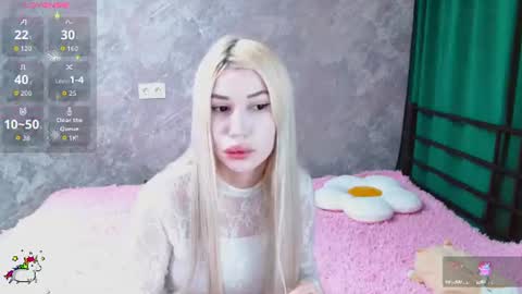 Snapshot of alison_moonlight chatting on June 26, 2026, 12:42 pm Alison online show from June 26, 2026, 12:42 pm