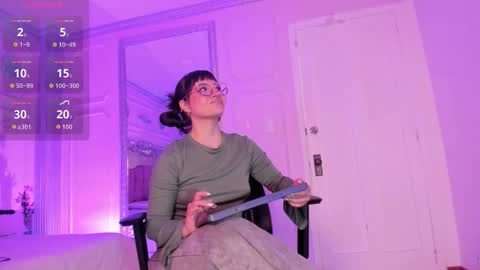 Snapshot of alisonfishert chatting on November 26, 2025, 12:06 pm Alison Fishert online show from November 26, 2025, 12:06 pm