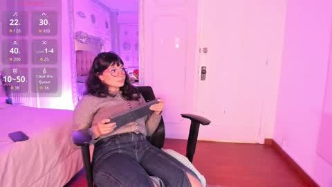 Snapshot of alisonfishert chatting on December 22, 2025, 12:13 pm Alison Fishert online show from December 22, 2025, 12:13 pm