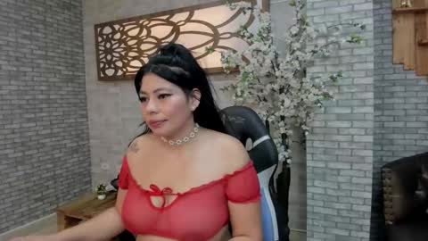 alisonn_doll online show from October 24, 2025, 12:12 pm