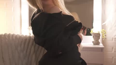 Alissa online show from March 1, 2025, 10:31 pm