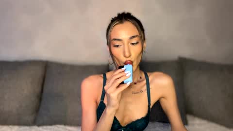 Snapshot of alissadreams chatting on June 10, 2026, 2:27 pm Alissa online show from June 10, 2026, 2:27 pm