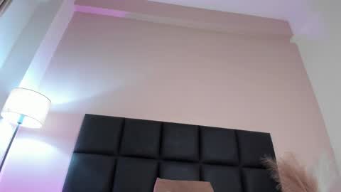 AlissaNix online show from March 31, 2026, 1:40 am