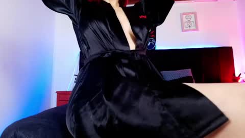 Alisse online show from April 18, 2026, 12:20 pm