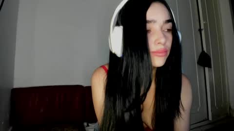 Alisson369  online show from April 21, 2026, 8:20 am