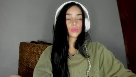 Snapshot of alisson369_ chatting on April 29, 2026, 9:13 am Alisson369 online show from April 29, 2026, 9:13 am