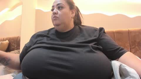 Alisson online show from February 9, 2026, 11:14 am