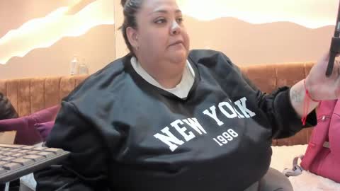 Alisson online show from April 4, 2026, 11:29 am