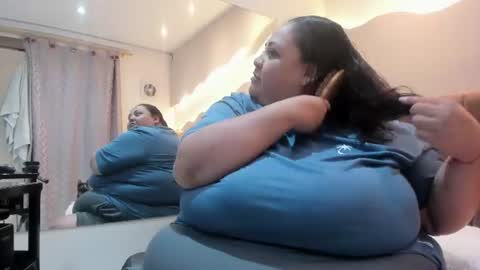 Snapshot of alisson_am chatting on June 29, 2026, 11:54 am Alisson online show from June 29, 2026, 11:54 am