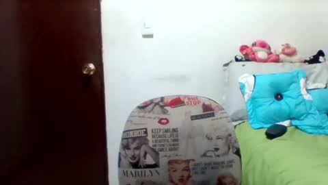 Snapshot of alisson_brand chatting on February 22, 2025, 2:19 pm alisson brand online show from February 22, 2025, 2:19 pm