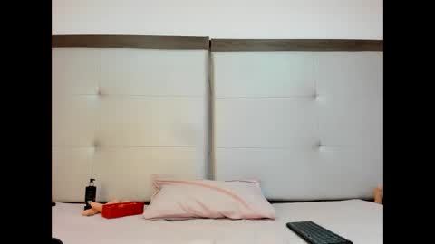 Alisson online show from February 12, 2025, 1:30 am