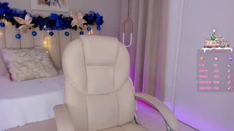 TATIS  online show from December 22, 2024, 3:33 am