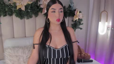 TATIS  online show from November 25, 2025, 2:11 am