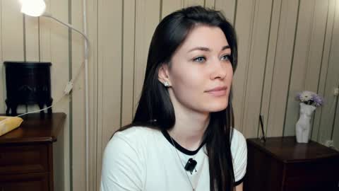 Snapshot of alitafury chatting on April 2, 2026, 8:01 am Alita online show from April 2, 2026, 8:01 am