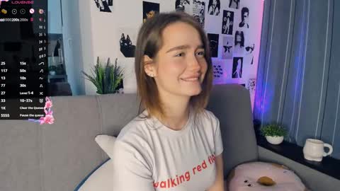 Snapshot of alivialovely chatting on October 26, 2025, 9:15 am Alivia online show from October 26, 2025, 9:15 am