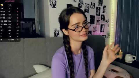 Snapshot of alivialovely chatting on November 30, 2025, 9:35 am Alivia online show from November 30, 2025, 9:35 am