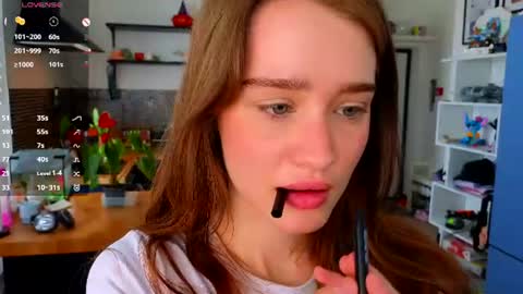 Alivia    online show from June 24, 2026, 8:24 am