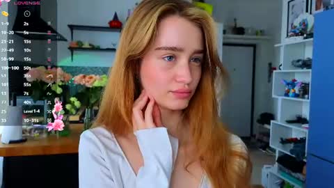 Alivia    online show from July 27, 2026, 9:16 am