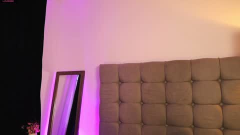 Alix online show from January 4, 2025, 8:05 pm