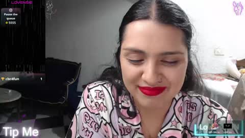 Snapshot of alix_beltran chatting on May 9, 2026, 2:17 am Alix online show from May 9, 2026, 2:17 am