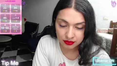 Snapshot of alix_beltran chatting on May 26, 2026, 12:28 am Alix online show from May 26, 2026, 12:28 am
