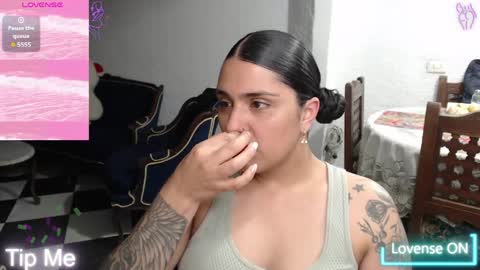 Snapshot of alix_beltran chatting on May 28, 2026, 2:09 am Alix online show from May 28, 2026, 2:09 am