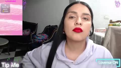 Snapshot of alix_beltran chatting on June 11, 2026, 3:15 am Alix online show from June 11, 2026, 3:15 am