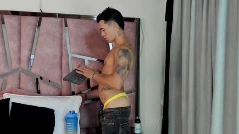 alix online show from September 29, 2025, 9:41 pm