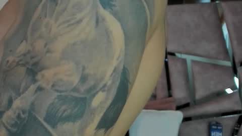 alix online show from October 8, 2025, 9:34 pm