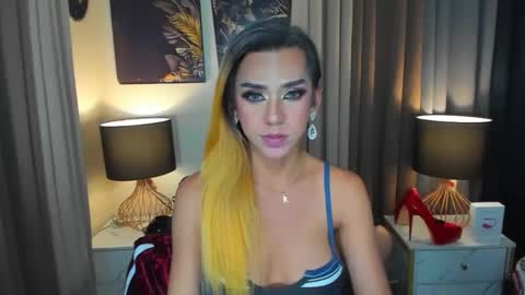 Snapshot of aliyahdeluxx chatting on December 6, 2024, 2:02 am aliyah online show from December 6, 2024, 2:02 am