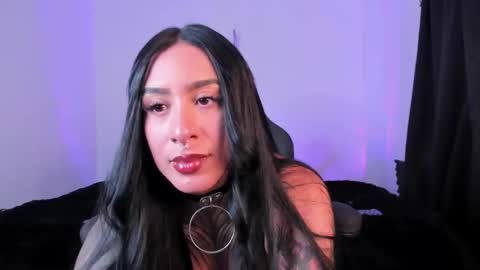 Aliz online show from November 5, 2025, 9:48 pm