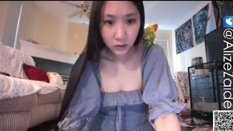 Alize Zaide online show from March 1, 2026, 8:22 pm