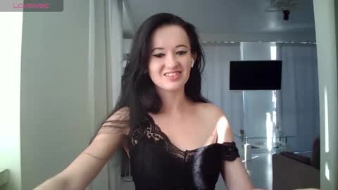 Snapshot of alkh_amare chatting on November 17, 2025, 11:16 am Amare online show from November 17, 2025, 11:16 am