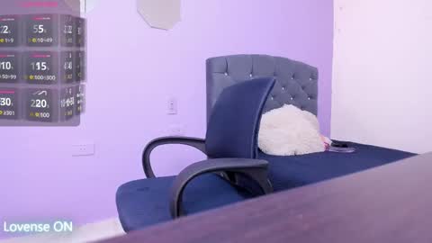 Snapshot of allanaa_0 chatting on January 13, 2025, 11:52 am allana online show from January 13, 2025, 11:52 am