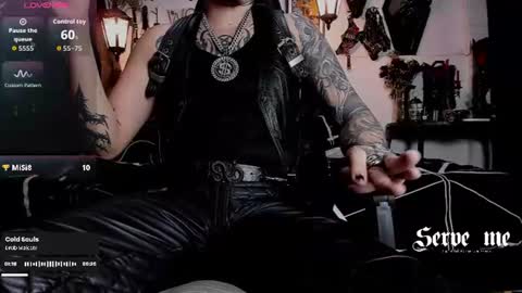 Snapshot of allanhurtss chatting on June 10, 2026, 6:07 pm online show from June 10, 2026, 6:07 pm