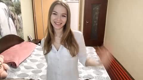 Anna online show from December 22, 2025, 10:45 am