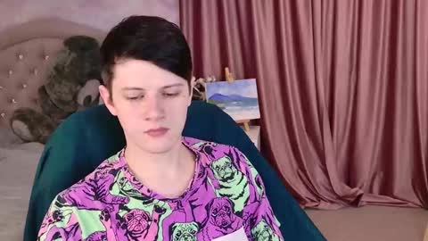 allert_ online show from November 24, 2025, 9:25 pm