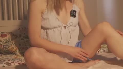 Snapshot of allfine_ chatting on June 7, 2026, 7:45 am Alice online show from June 7, 2026, 7:45 am